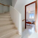 Hauzify I Casa Arboc Vakantiehuis
