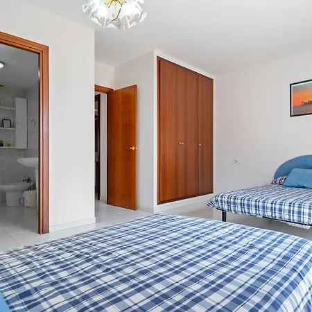 Holiday home Hauzify I Casa Arboc *